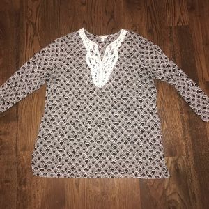 3/4 long sleeved women’s pull over shirt